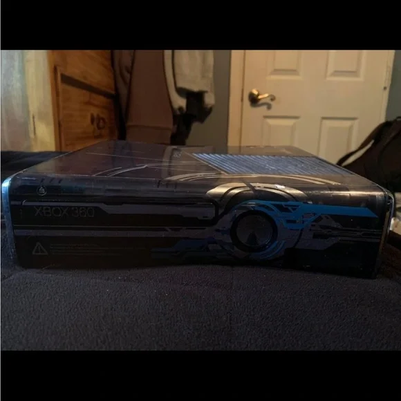 Im selling my xbox 360 for $267, works perfectly